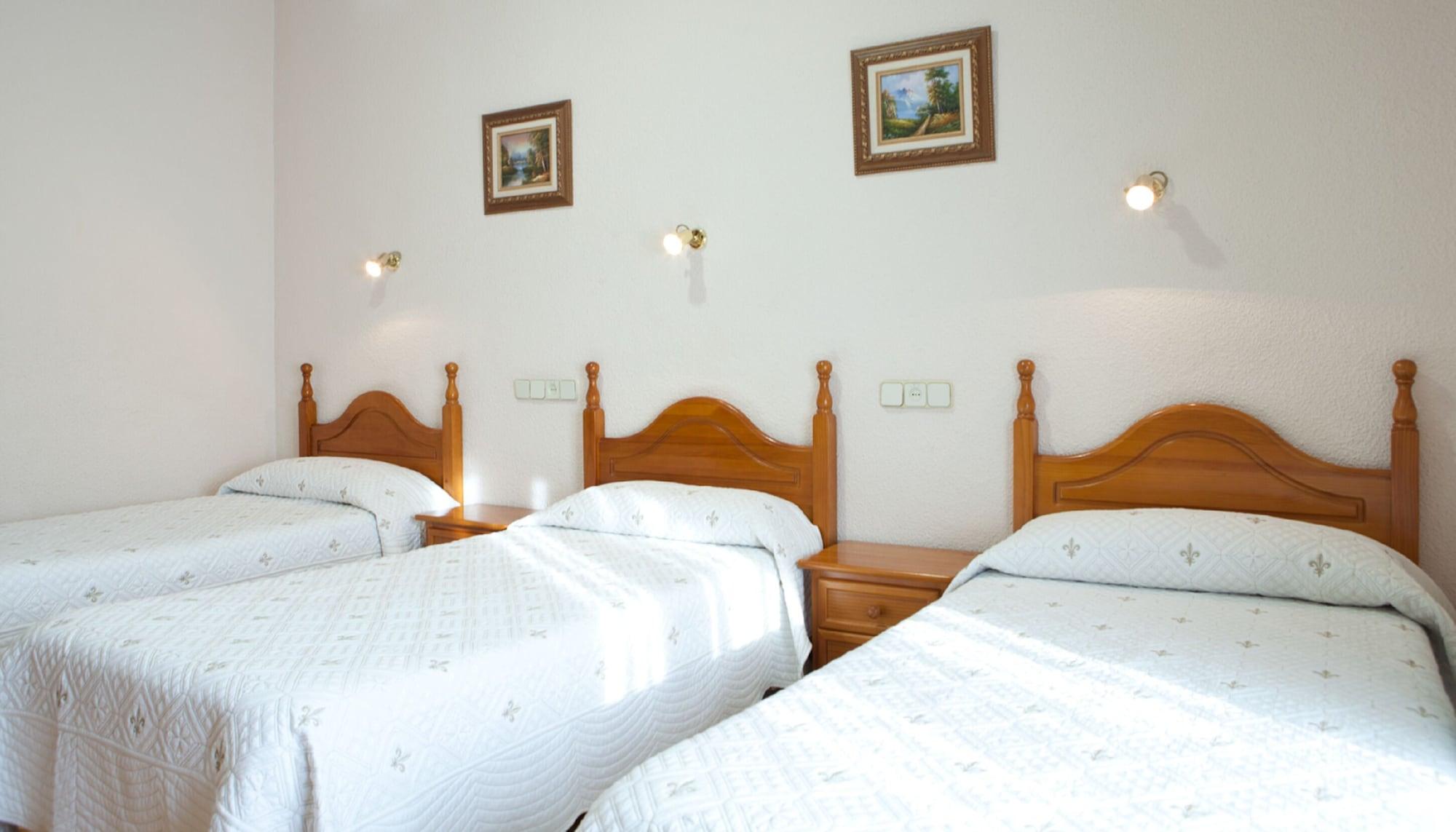 Hostal Zamora Мадрид Екстериор снимка