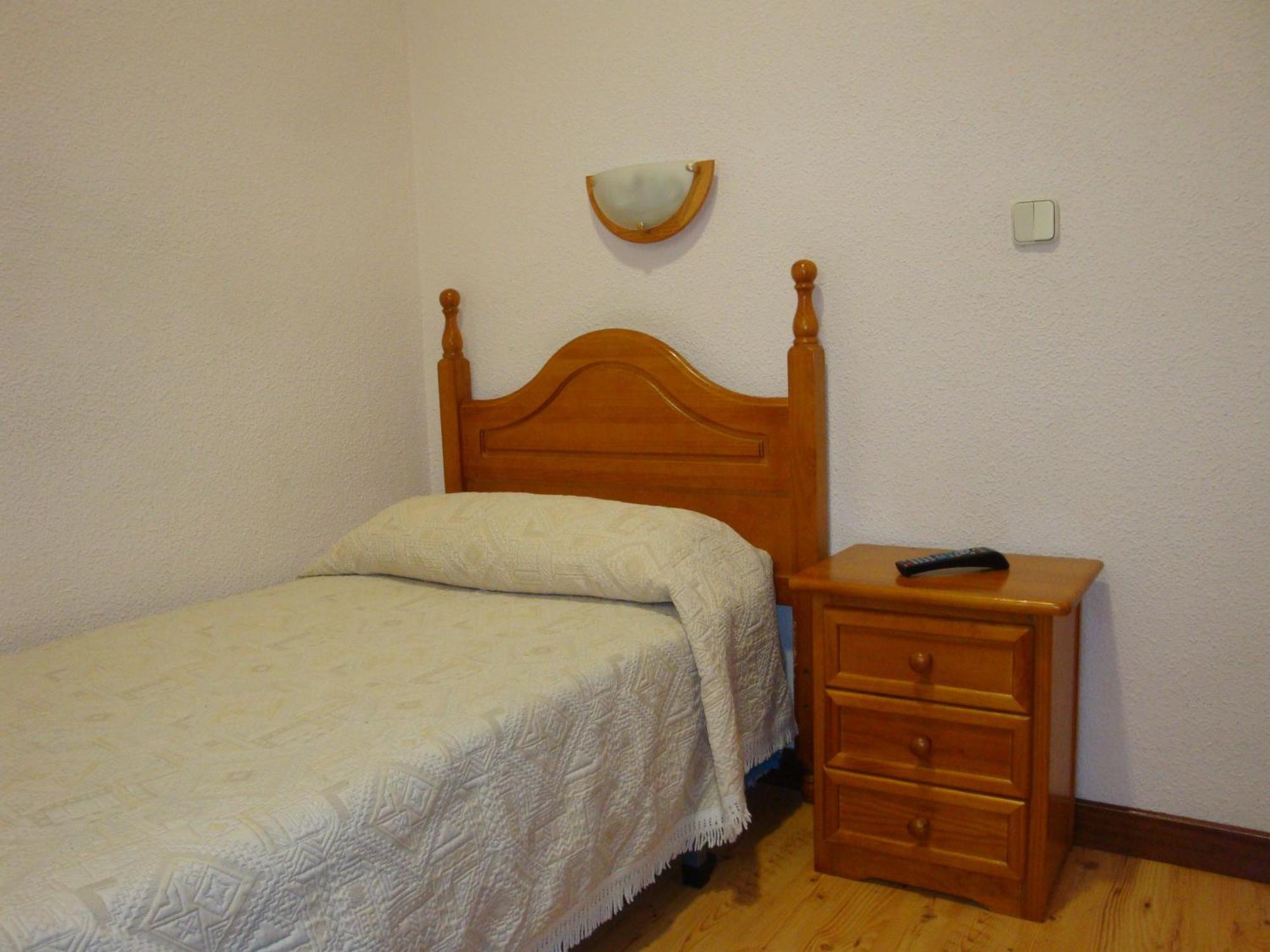 Hostal Zamora Мадрид Екстериор снимка