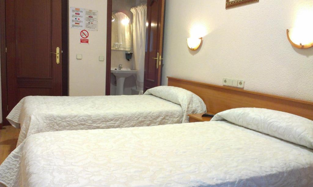 Hostal Zamora Мадрид Стая снимка